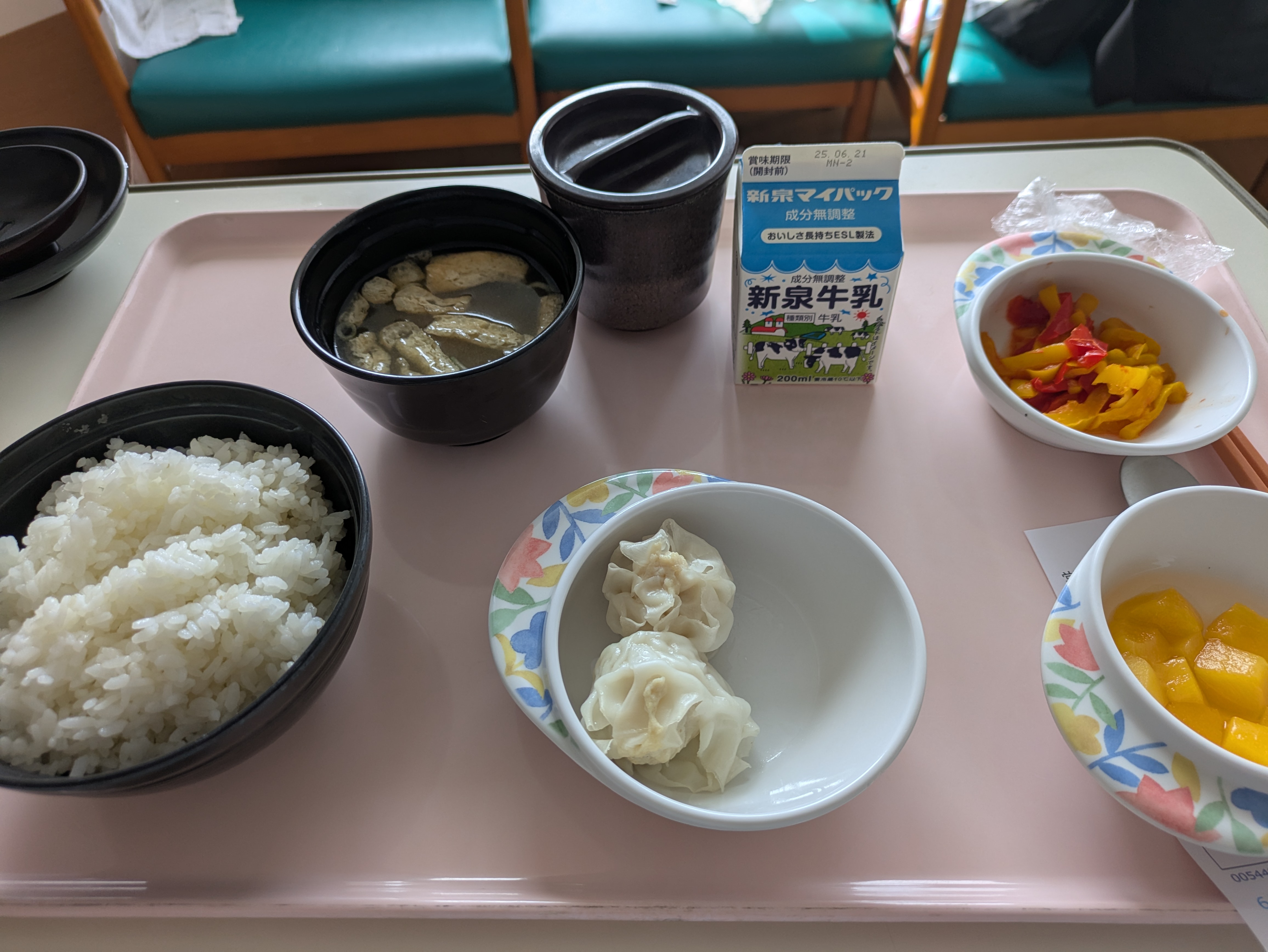 昼食